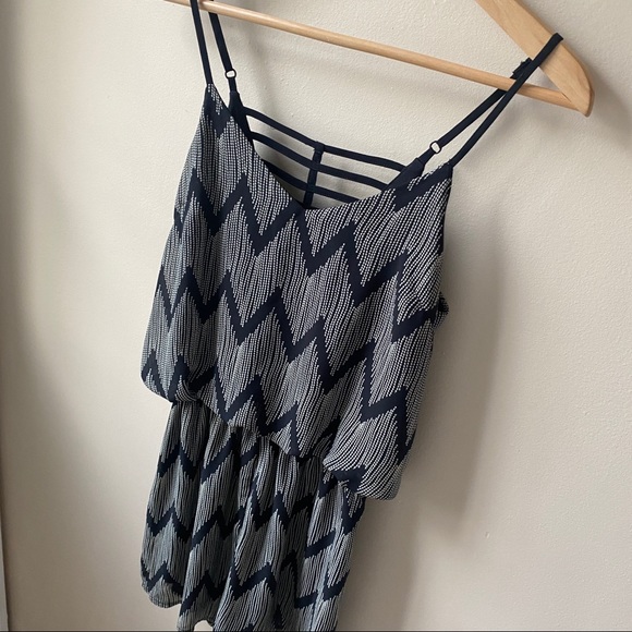 Ya Los Angeles | Black & White Chevron Romper | Small - Picture 3 of 5